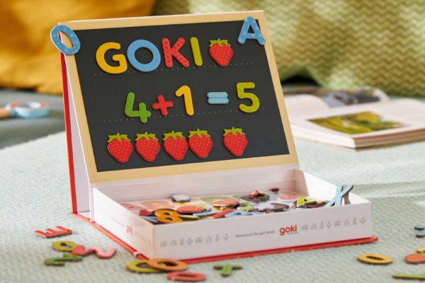 Goki Magnetspiel Kleine Schule