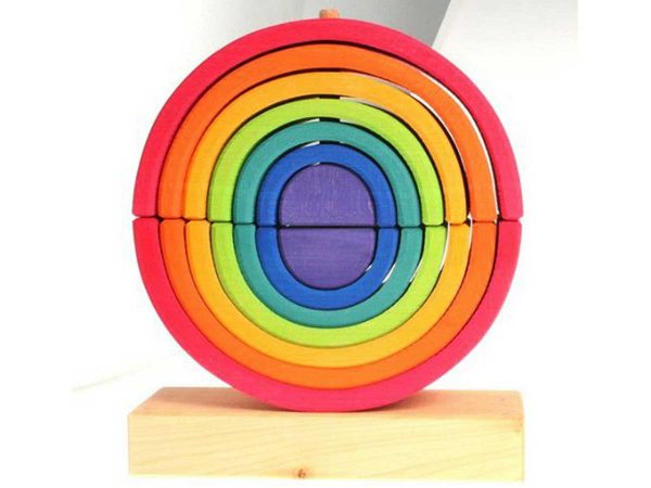 Grimms Regenbogen Steckturm