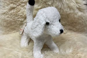 Kallisto Hund gross weiss