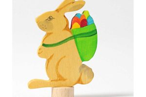 Grimms Steckfigur Osterhase mit Korb