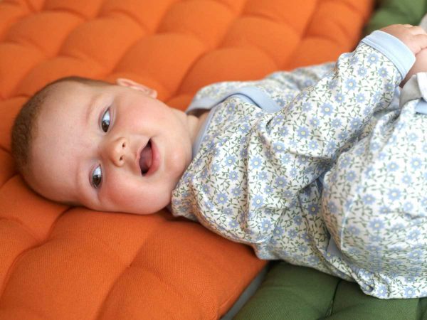 PIGEON Baby Strampler Kimono Romper Millefleur blaugrün