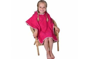 Wörner Badeponcho mit Kapuze uni beere